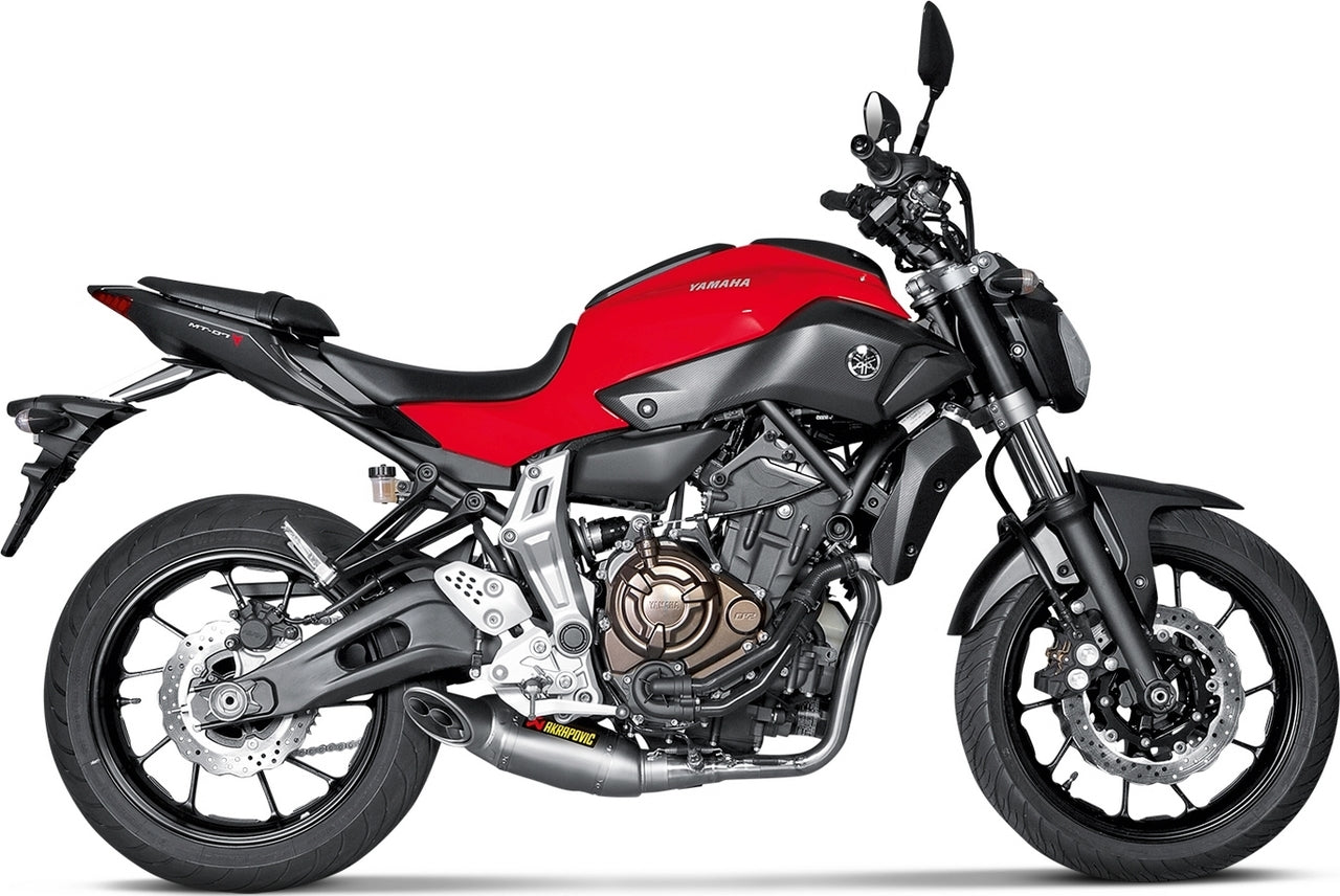AKRAPOVIC COMPLETE RACING EXHAUST. APPROVED YAMAHA MT-07 14-16