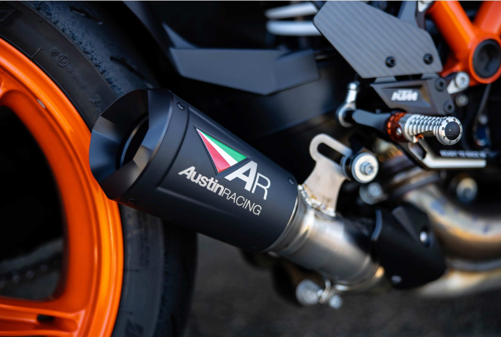 AUSTIN RACING GP1R/GP1RS/V3/V3MINI SLIP-ON KTM 1390 SUPERDUKE 2023-2023