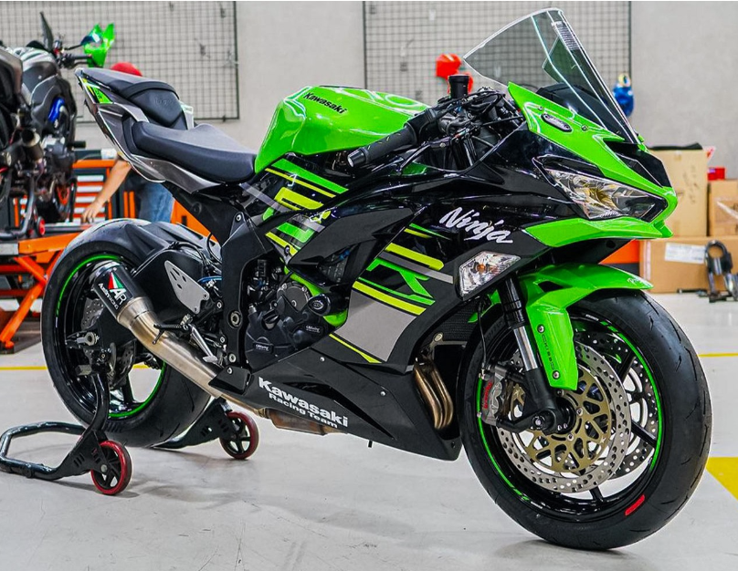 AUSTIN RACING GP1R/GP2R/V3 SLIP-ON KAWASAKI ZX636/ZX6R 2009-2025