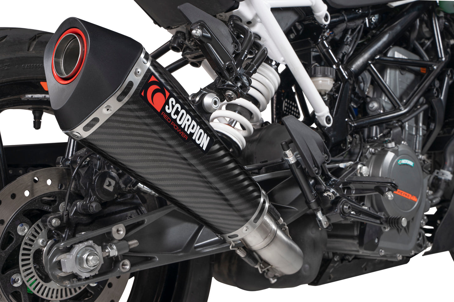 SCORPION SERKET TAPER SLIP-ON KTM DUKE 390 21'- 23' CARBON FIBER
