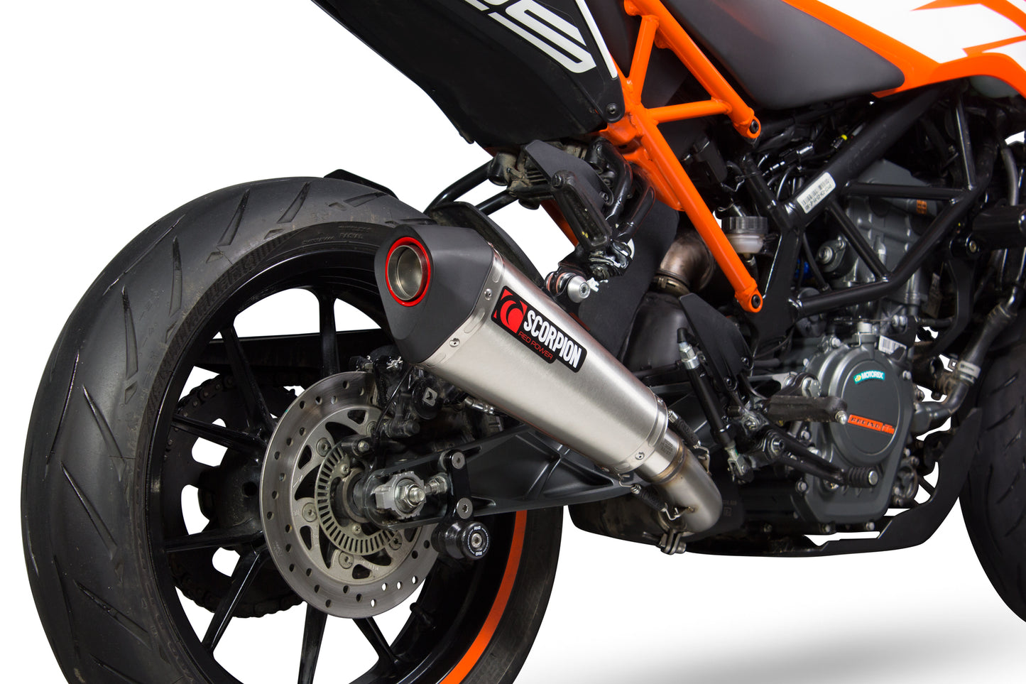 SCORPION SERKET TAPER KTM DUKE 125 17'-20' STAINLESS STEEL.