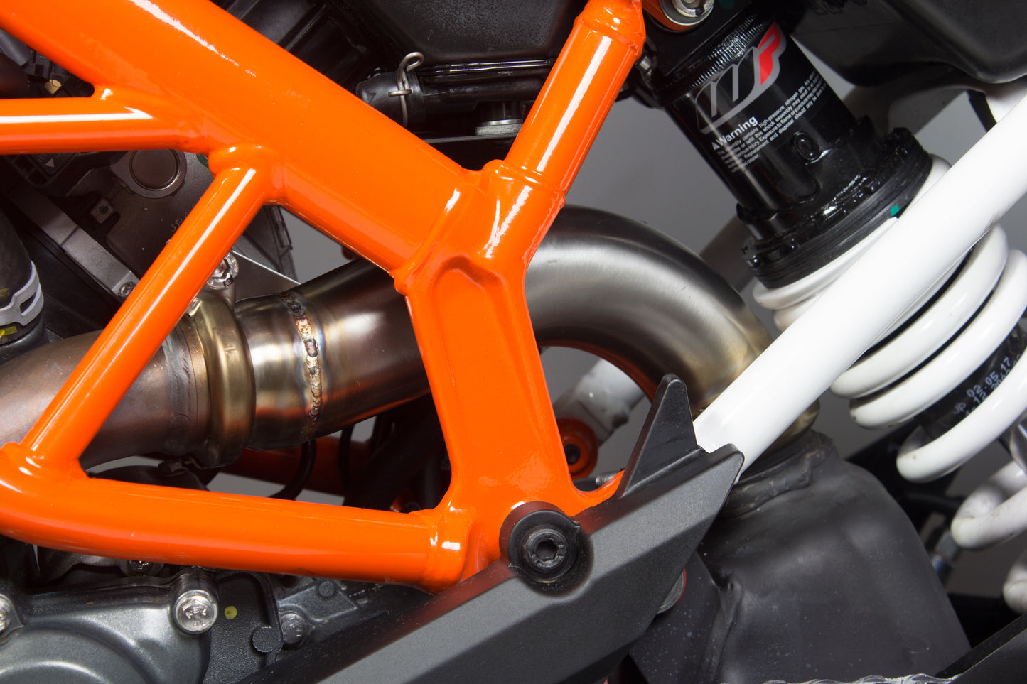 SCORPION CATALYST REMOVAL PIPE KTM DUKE 390 17'-20'