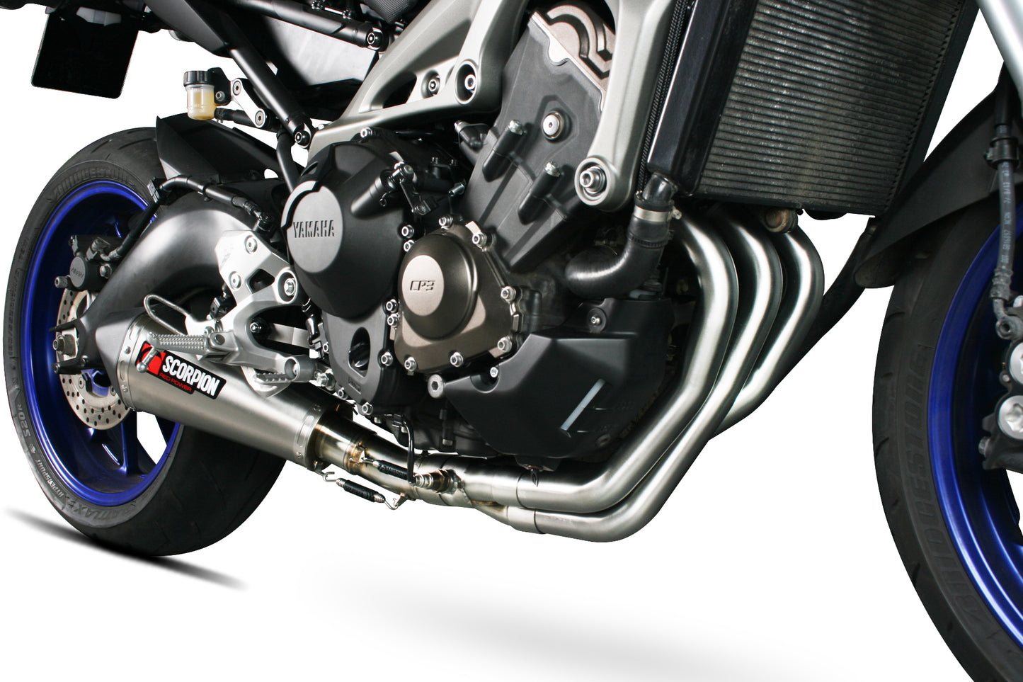 SCORPION SERKET TAPER FULL SYSTEM YAMAHA MT 09 13'-20' /MT 09 SP 18'-20' STAINLESS STEEL. (NOT APPROVED)