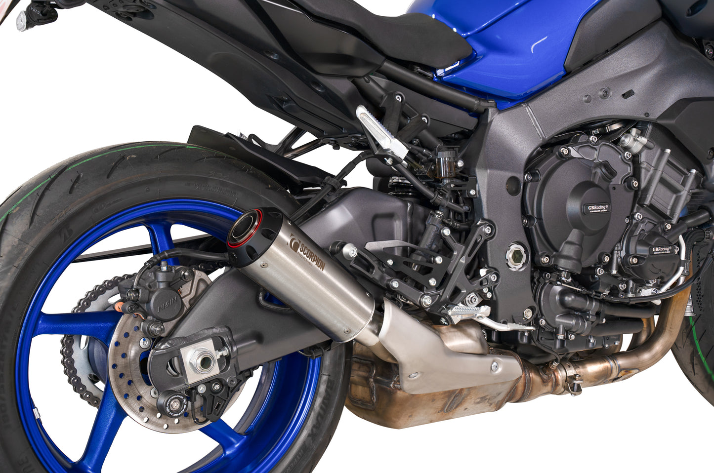 SCORPION RED POWER SLIP-ON YAMAHA MT 10 22'-25'