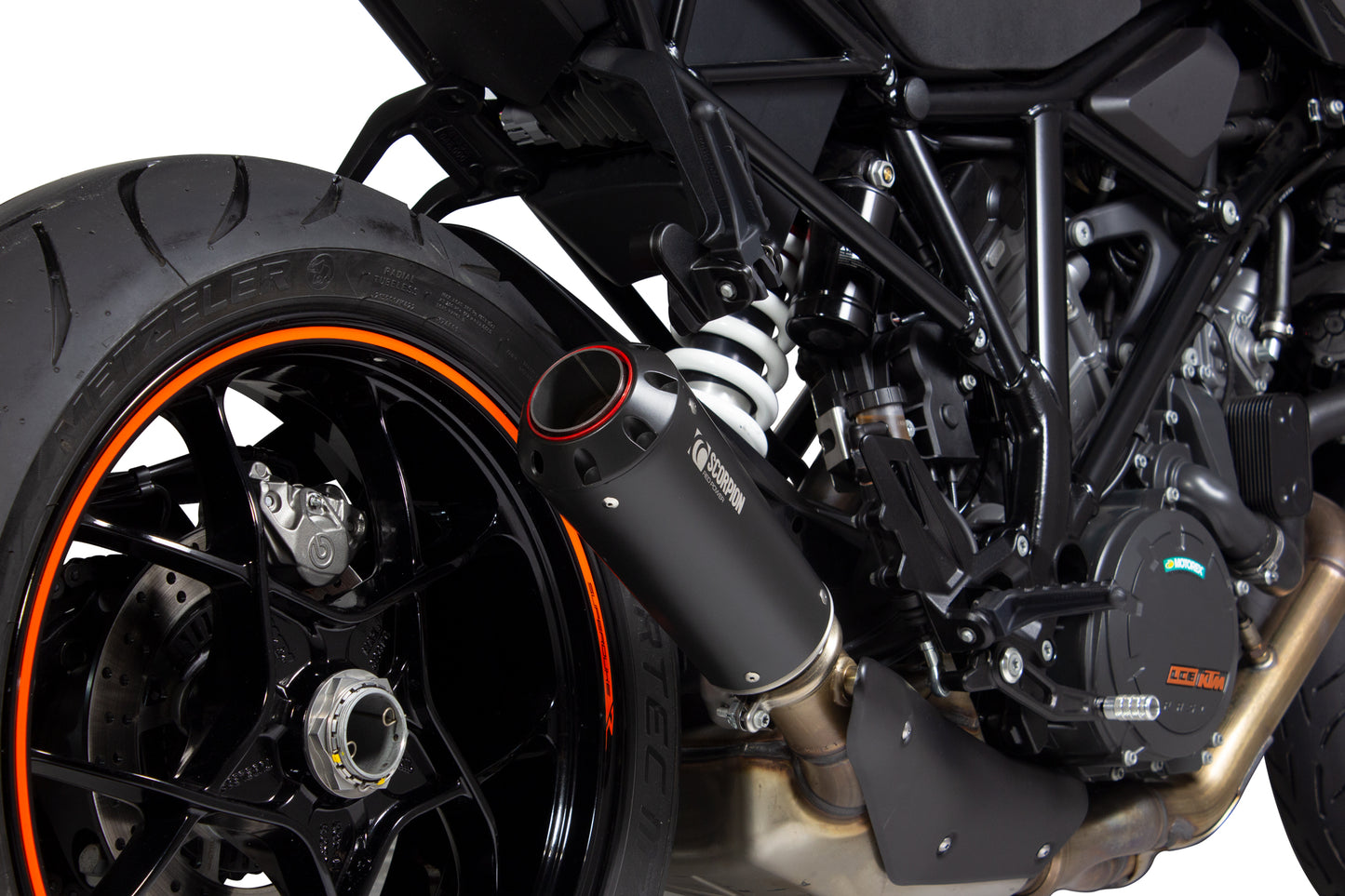 SCORPION RED POWER SLIP-ON KTM SUPER DUKE R 14'-19'