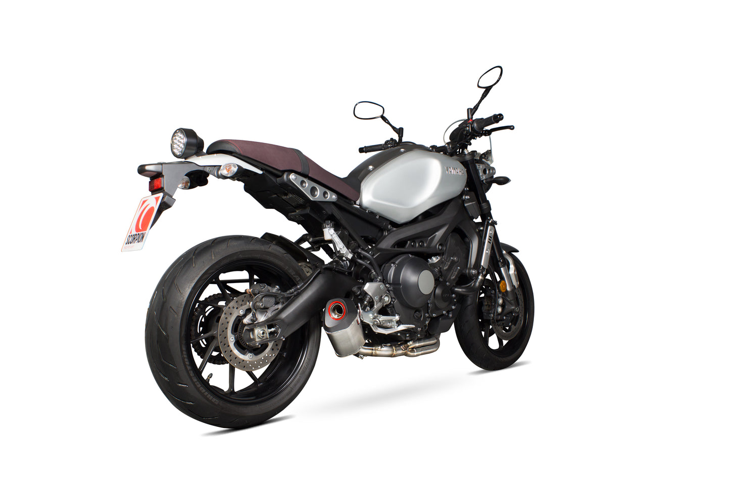 SCORPION SERKET PARALLEL FULL SYSTEM YAMAHA XSR 900 16'-21'