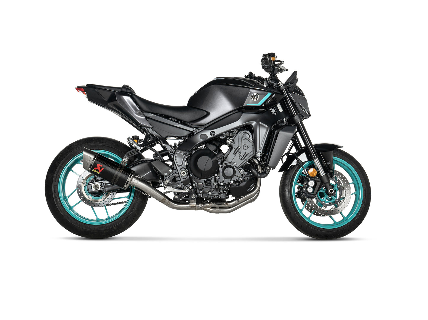 AKRAPOVIC ESCAPE COMPLETO RACING CARBONO YAMAHA MT-09 2024-25