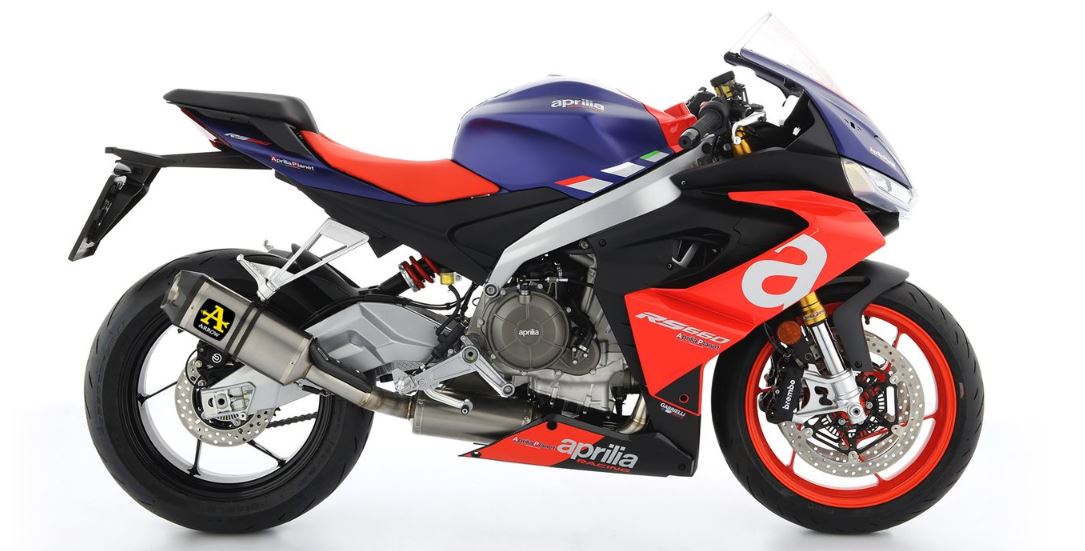 ARROW SILENCIOSO INDY-RACE EN TITANIO FONDO EN CARBONO APRILIA RS 660 2020-24 / TUONO 660 2021-24