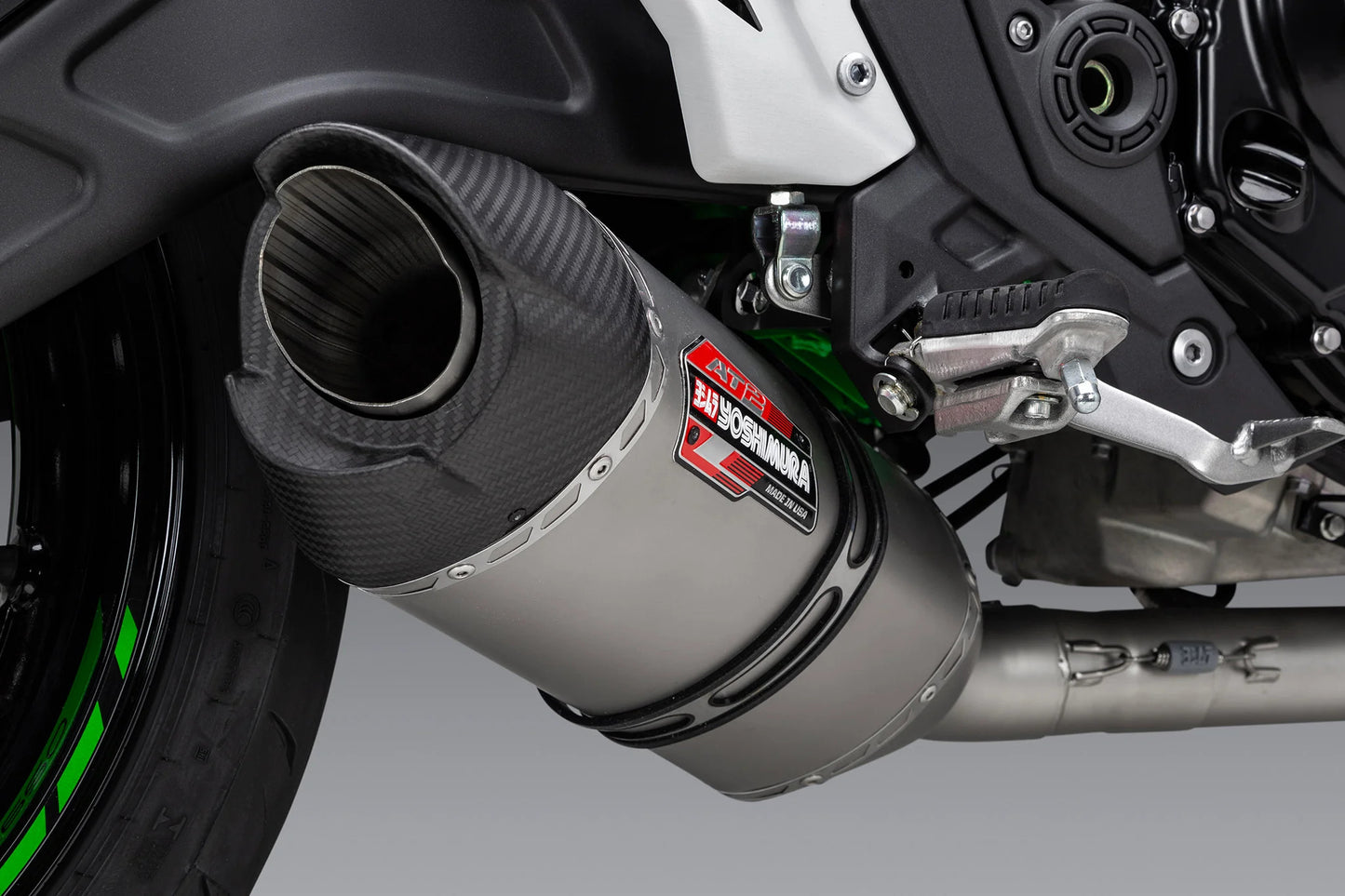 YOSHIMURA ESCAPE COMPLETO AT2 KAWASAKI Z 650 / NINJA 650 R 2017-24