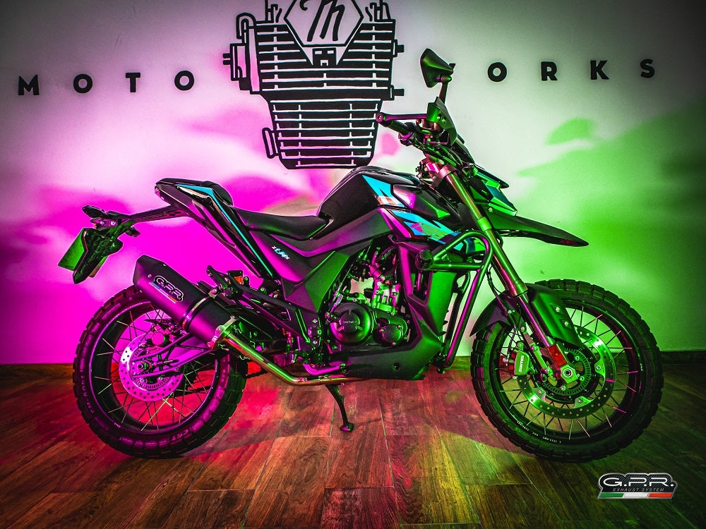 GPR ESCAPE COMPLETO FURORE EVO 4 NERO HOMOLOGADO ZONTES 125 G1 - U - U1 - Z2 2020-24