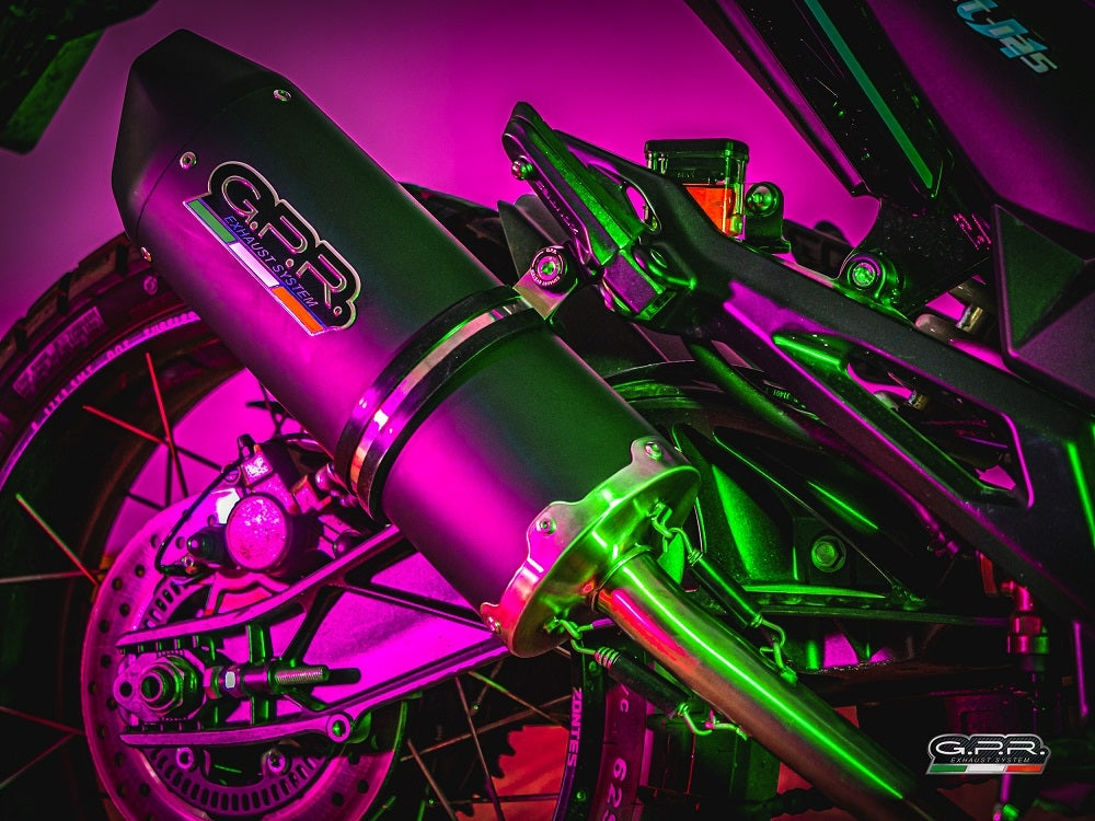 GPR ESCAPE COMPLETO FURORE EVO 4 NERO HOMOLOGADO ZONTES 125 G1 - U - U1 - Z2 2020-24