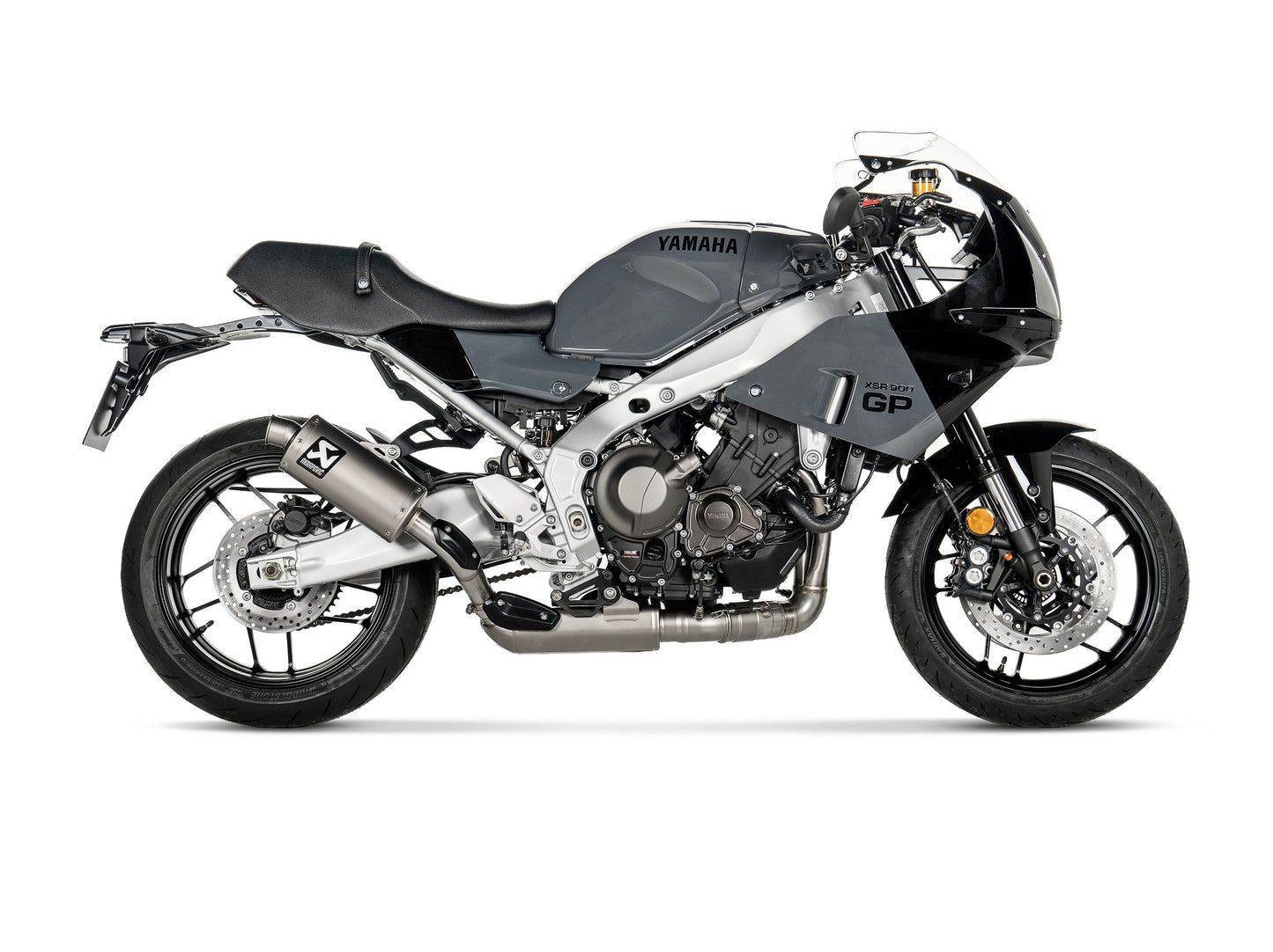 AKRAPOVIC SISTEMA COMPLETO TITANIO YAMAHA XSR 900 / GP 2022-25